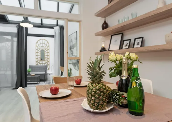 Huge & Central 3 Bedr, 4 Beds, 2,5 Bath Covent Gdn